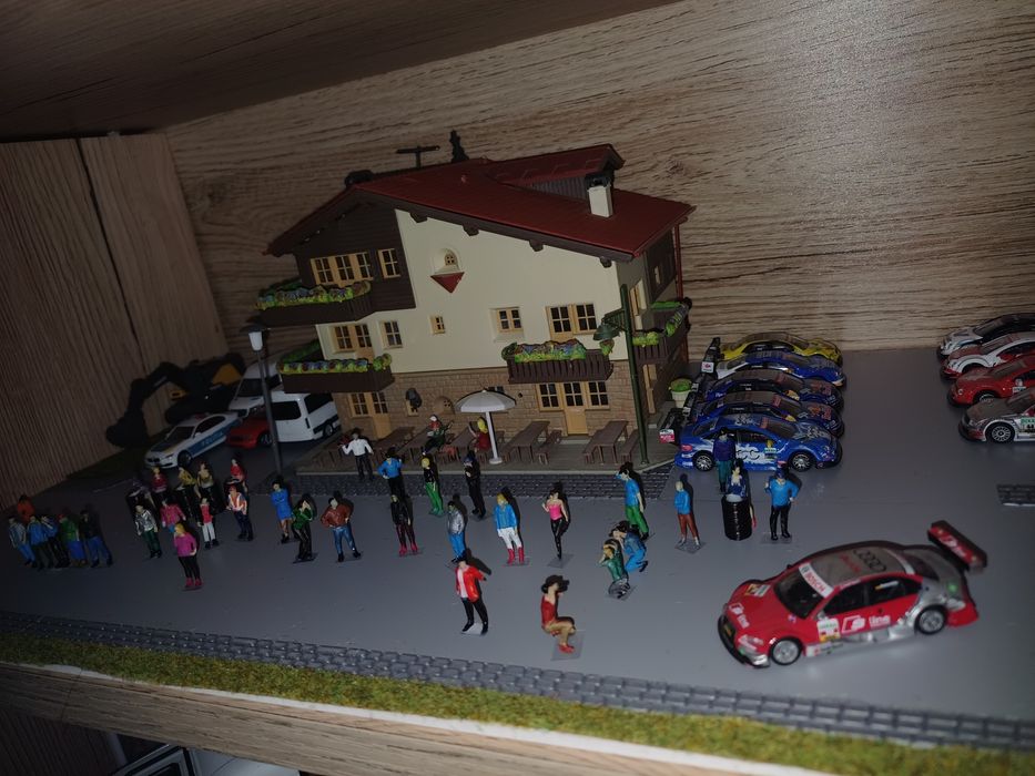 Figurine machete 1.87 HO