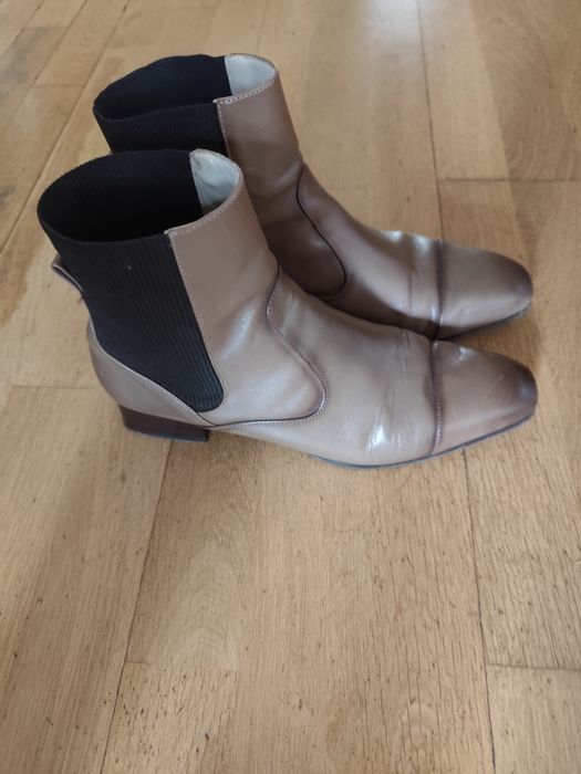 Подарявам кафяви боти от естествена кожа Massimo Dutti