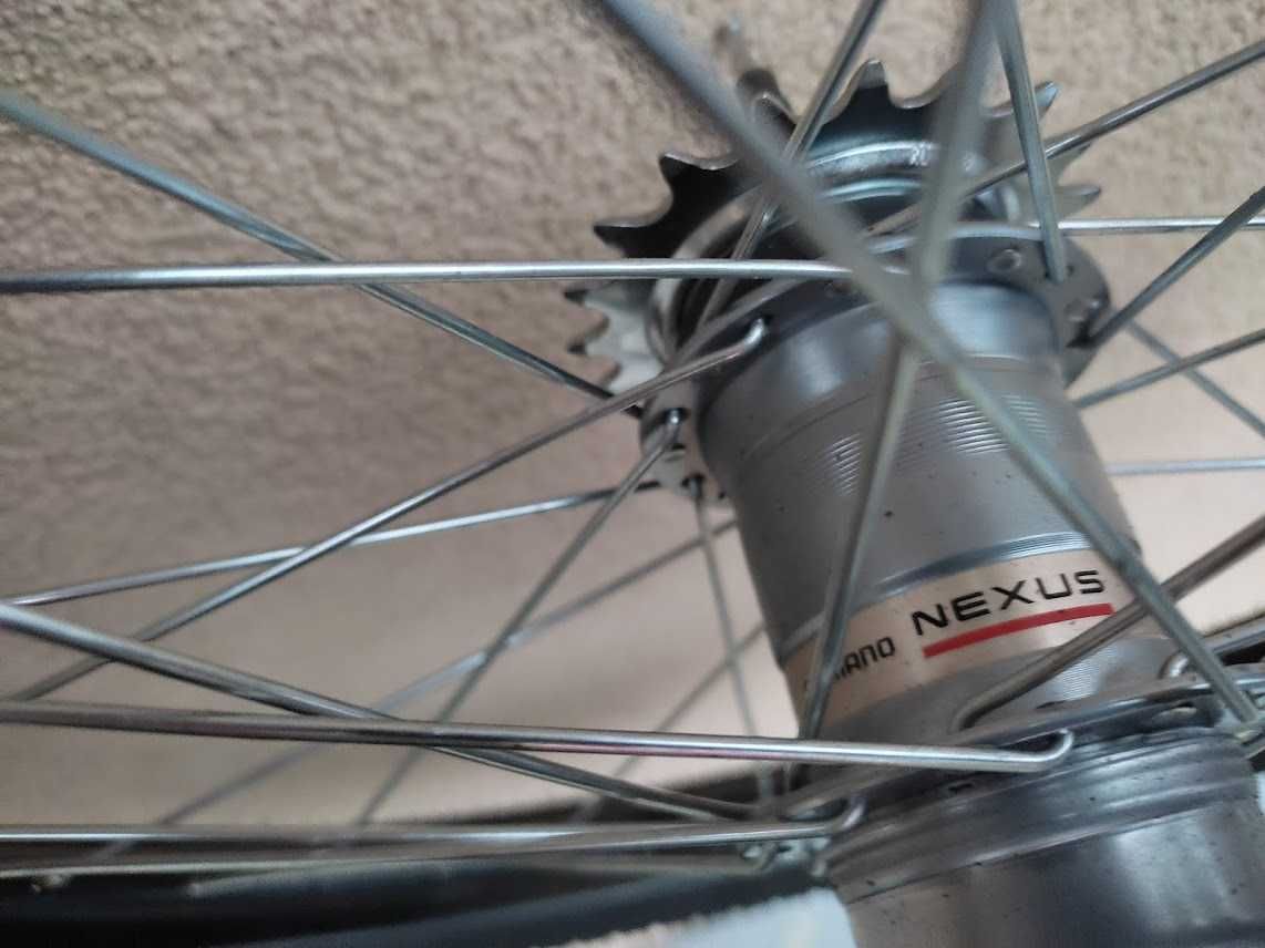 НОВИ 20 цола задна капла с 3 вътрешни скорости SHIMANO NEXUS INTER 3