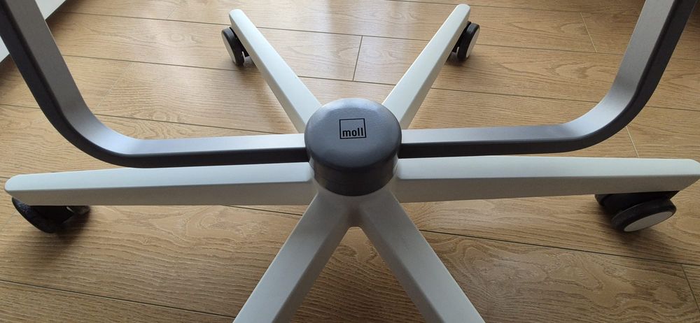 Scaun Scooter (Moll)