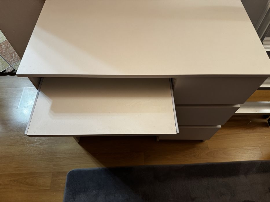 Vand birou alb pentru copii cu sertare 90x50x77