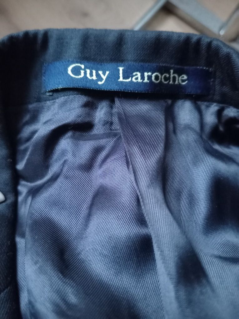 Sacou Guy Laroche din stofa de lână virgina