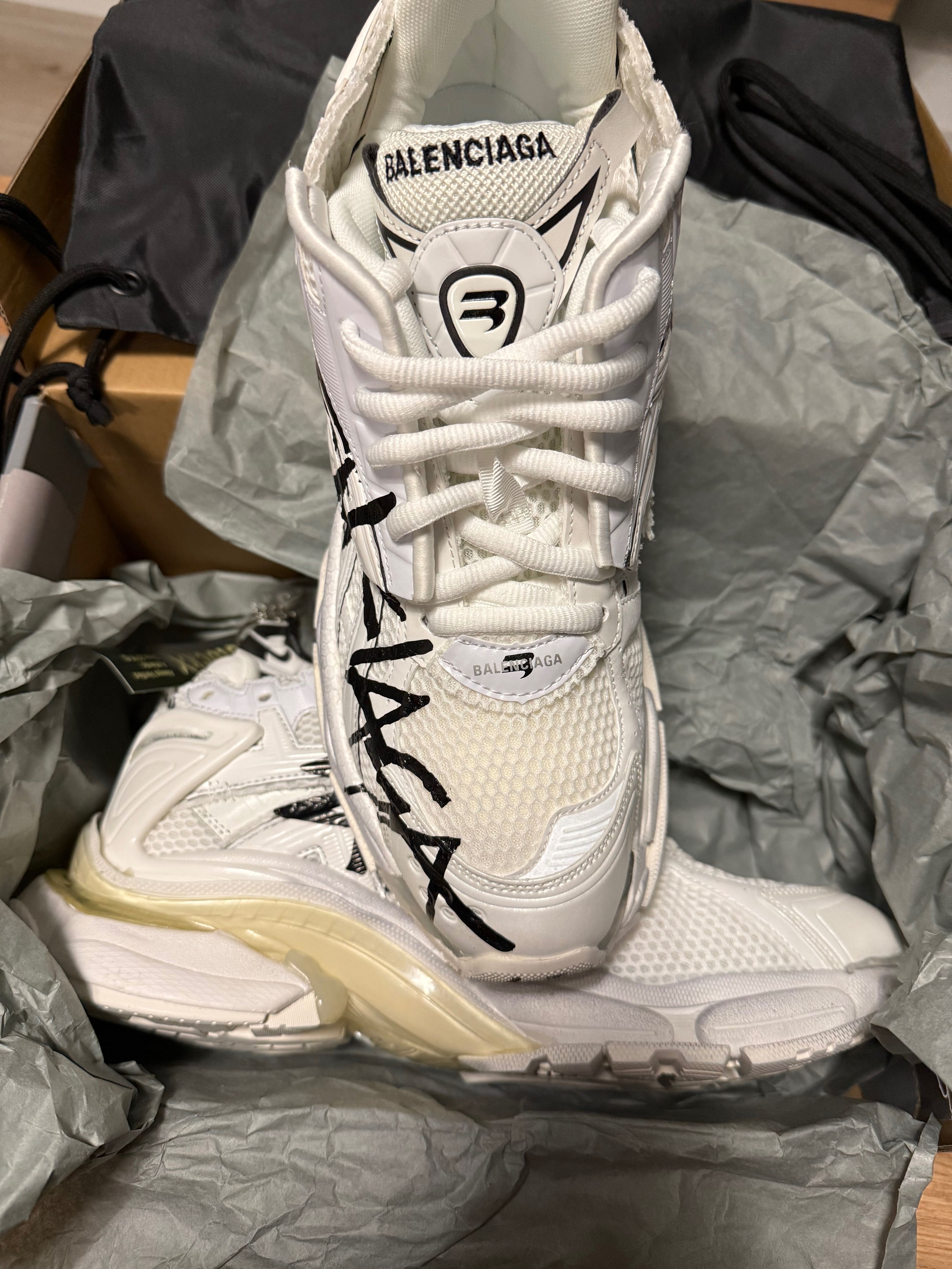 Balenciaga Runner 43EU
