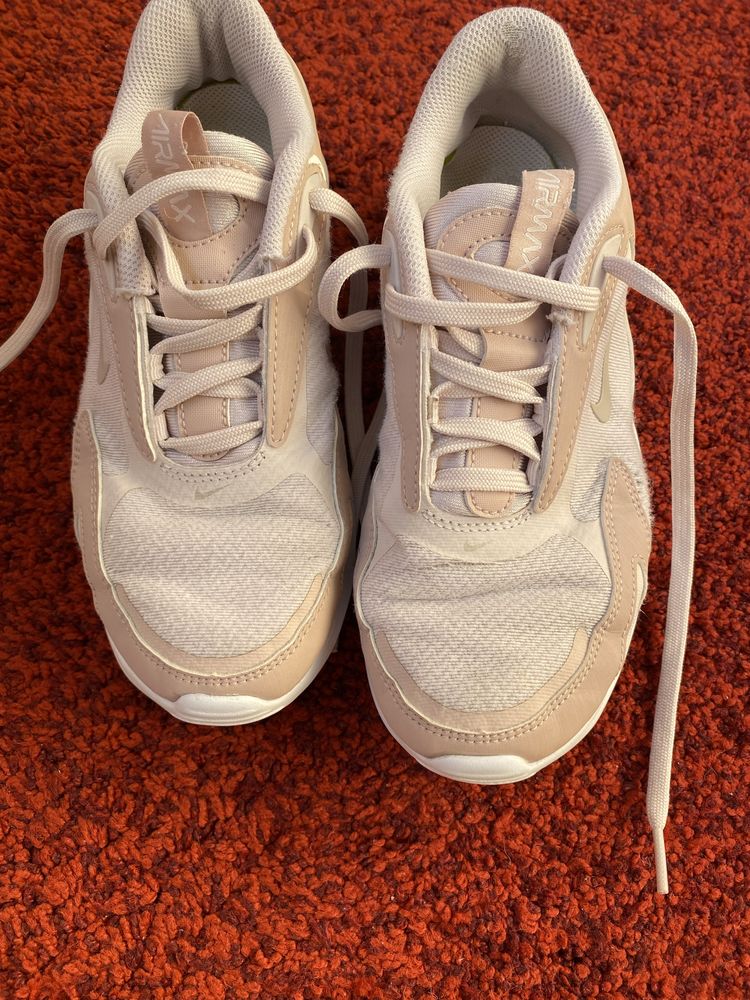 Дамски обувки Nike