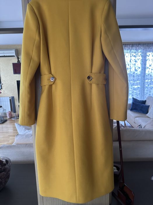 Жълто палто с кашмир
