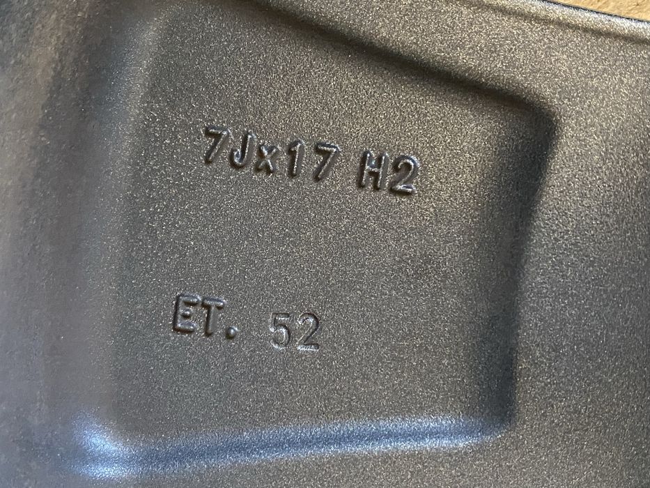 17 цола 5 х 112 мм Фолксваген Голф , Туаран , Джета , VW Golf