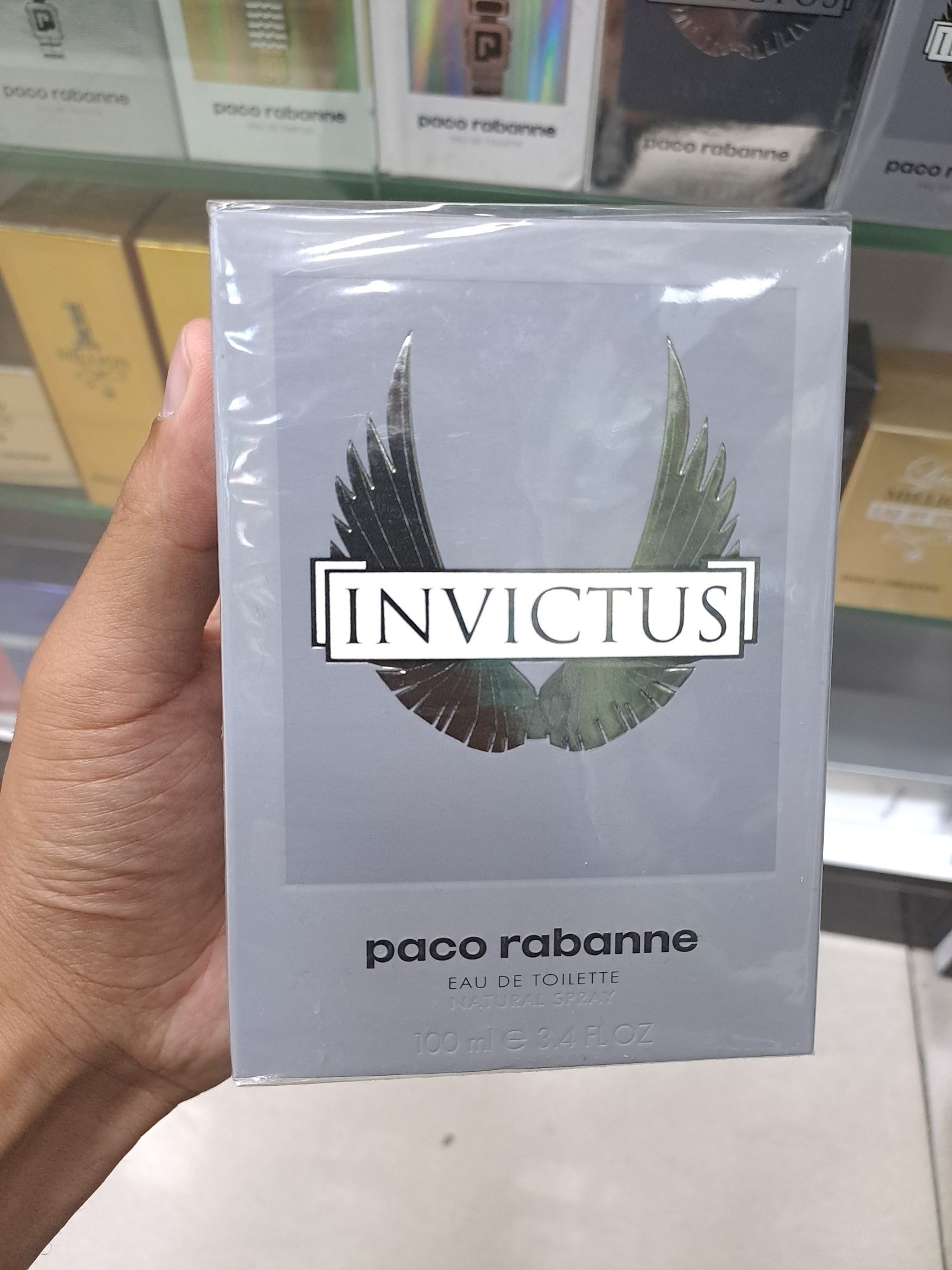 Invictus paco robbana