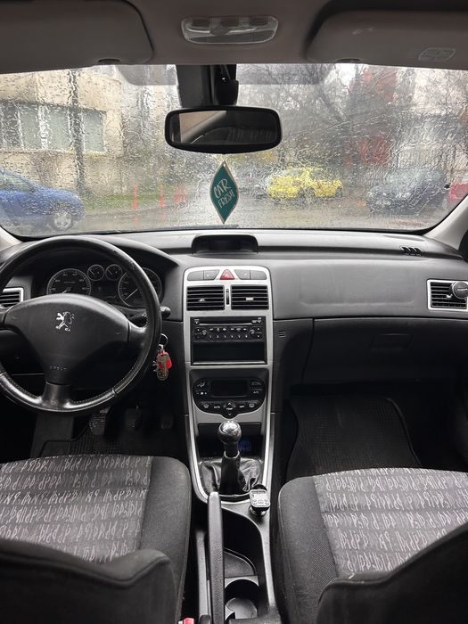 Vand peugeot 307 • Benzină • 2005 • ITP 2026 • În stare bună