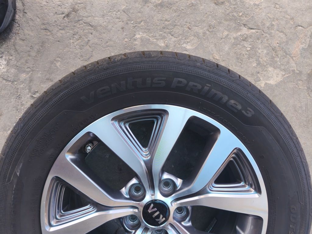 225/60/17" 4бр Hankook ventus prime 3,dot3221,7mm