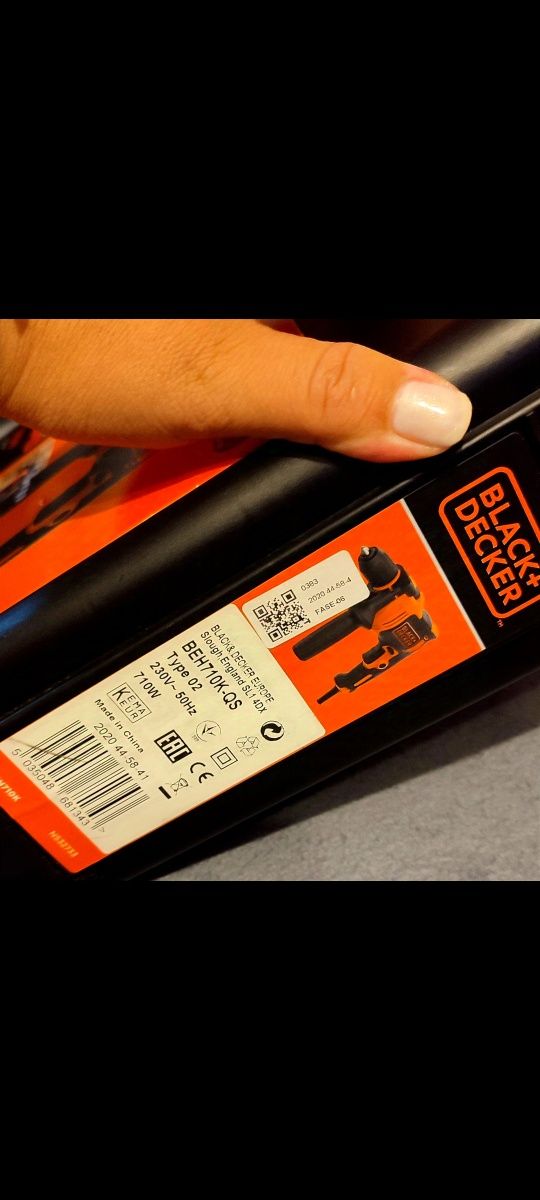 Masina de gaurit / insurubat, cu percutie, Black+Decker
