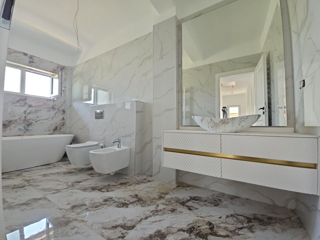 Casa individuala, 700 mp teren, zonă Valea Lupului-Rediu