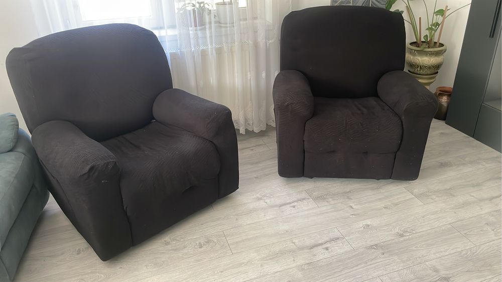 Vand doua fotoli cu recliner