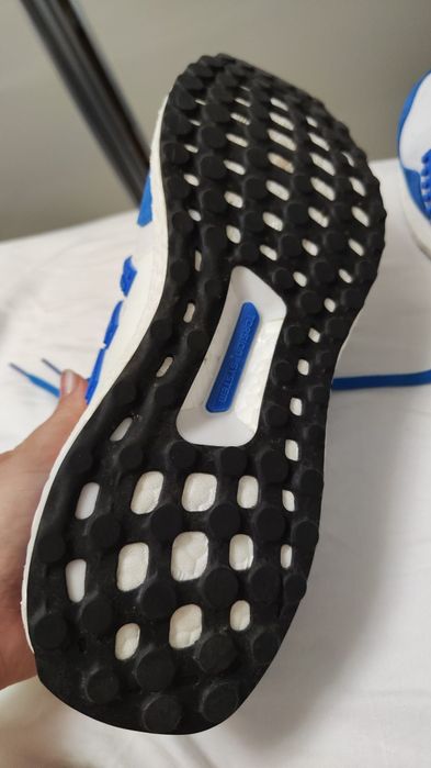 Adidas Ultraboost DNA x LEGO ca noi