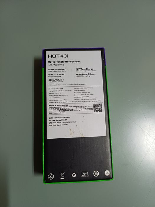 Vand Infinix HOT 40i NOU in cutie