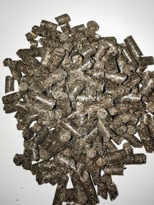 Vand peleti din srot floarea soarelui