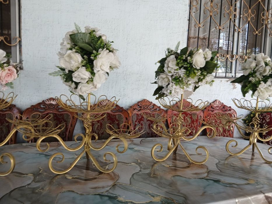 Продаю банкетный вазы