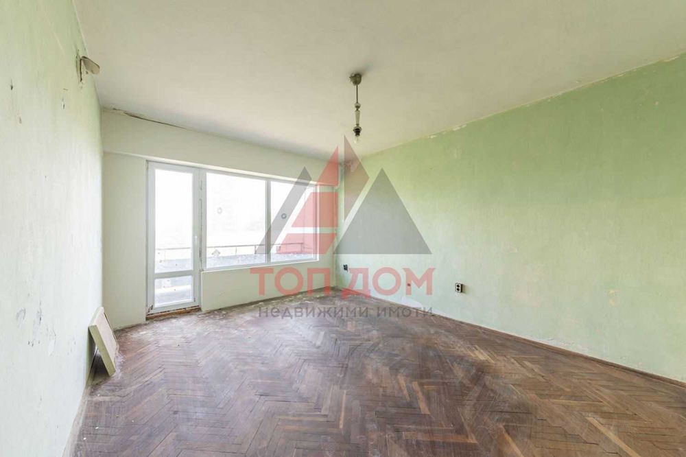 Продава се Тристаен апартамент в Варна, Чайка - 64 кв.м за 2579 €/кв.м - Снимка #2