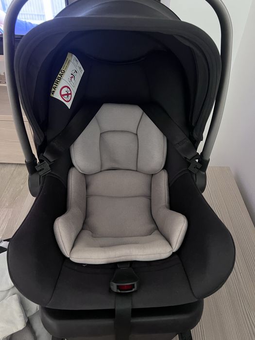 Scoica Nuna Pipa Lite baza Isofix