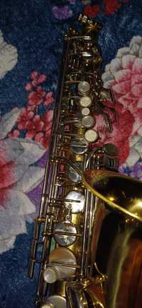 Saxofon Roland main