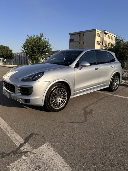 Porsche Cayenne Facelift/Platinum Edition/Distronic/2016/Perne/Matrix