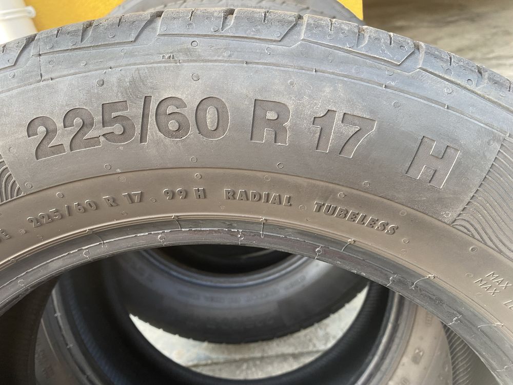 4 бр. летни гуми Continental 225/60/17
