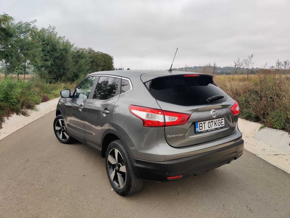 Nissan Qashqai 1.6 Diesel - Automat
