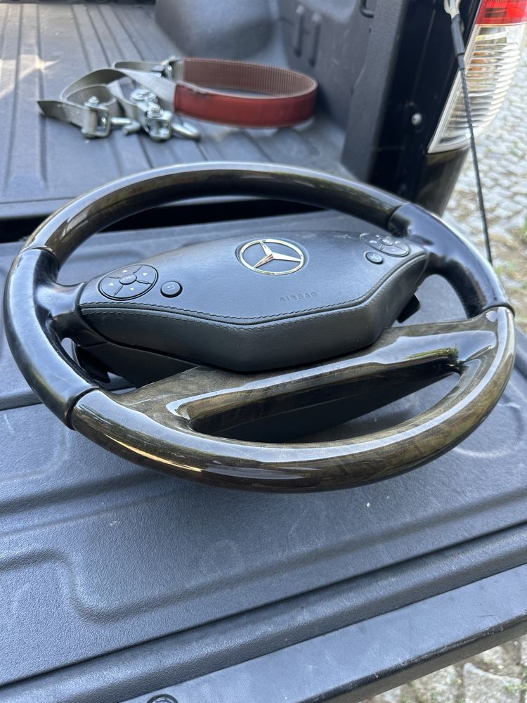 Волан с airbag махагонов Mercedes S class w221 мерцедес  с класа в221