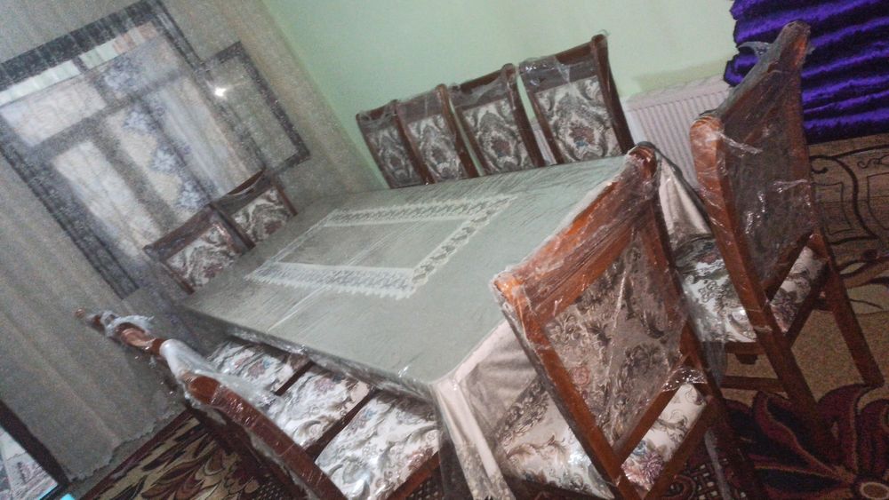 Стол стул сотилади холати йахши бекор турибди