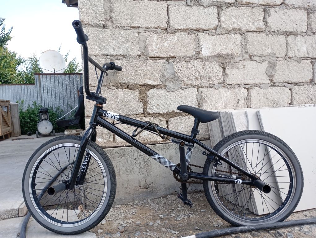 !Продается велик BMX LEVEL срочно!