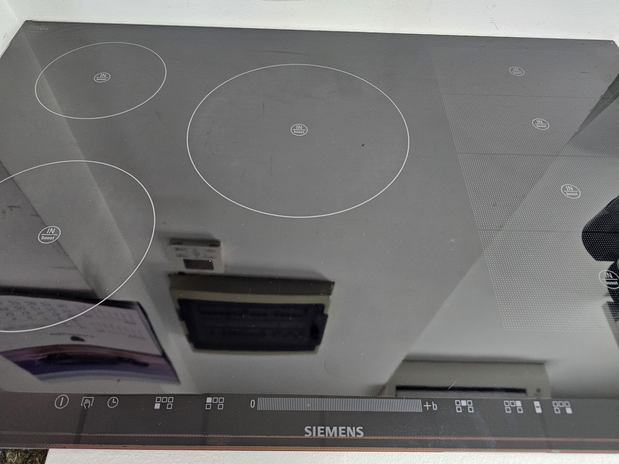 Индукционен плот Siemens EH875NP17