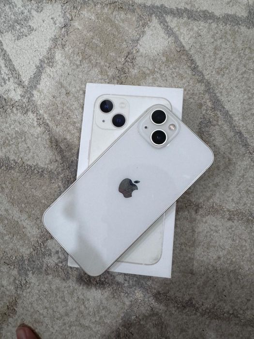 iPhone 13 с гарантией