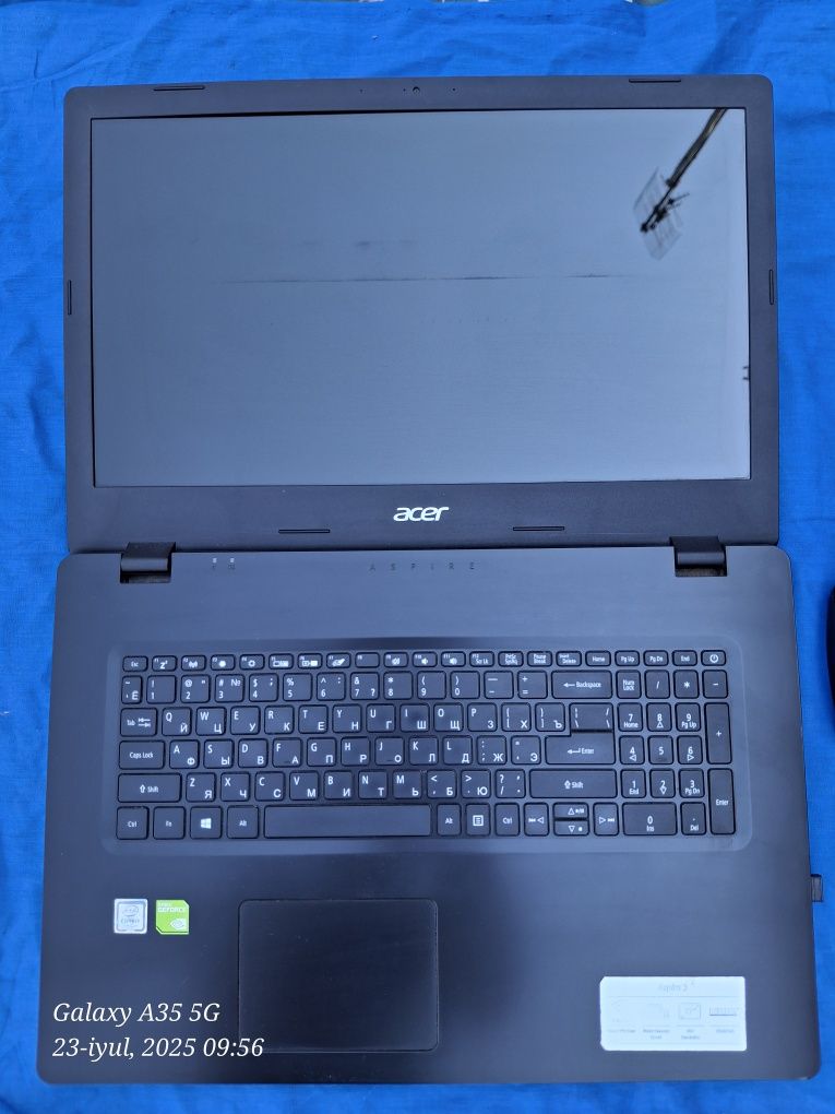 Acer Aspire 3. 8gb. Intel core i3