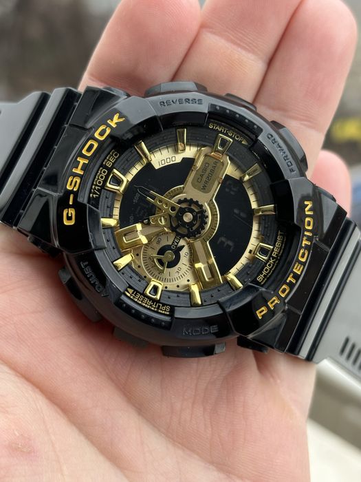 Ceas G-Shock Sport barbatesc Negru lucios-Auriu Nou