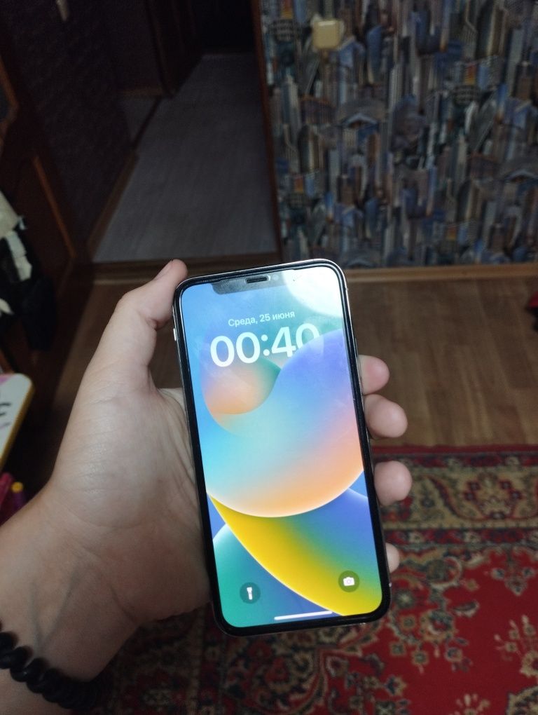 iPhone X 256 ГБ • Аккум 78% • Работает отлично, не вскрывался