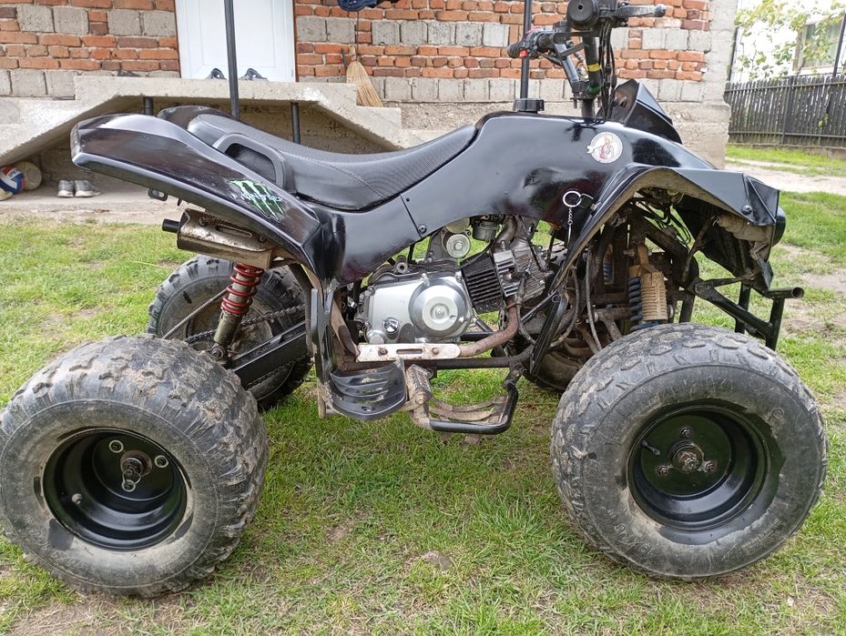 Vând ATV 125 3+1