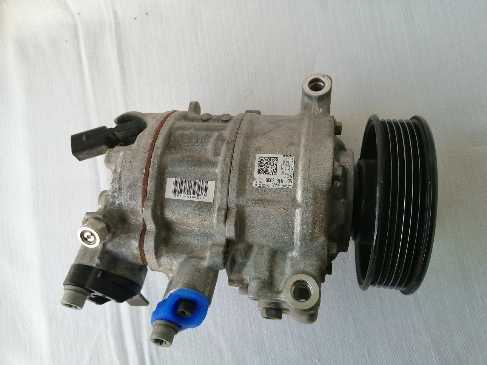 Компресор за климатик Audi , Volkswagen 5Q0816803D VW AUDI