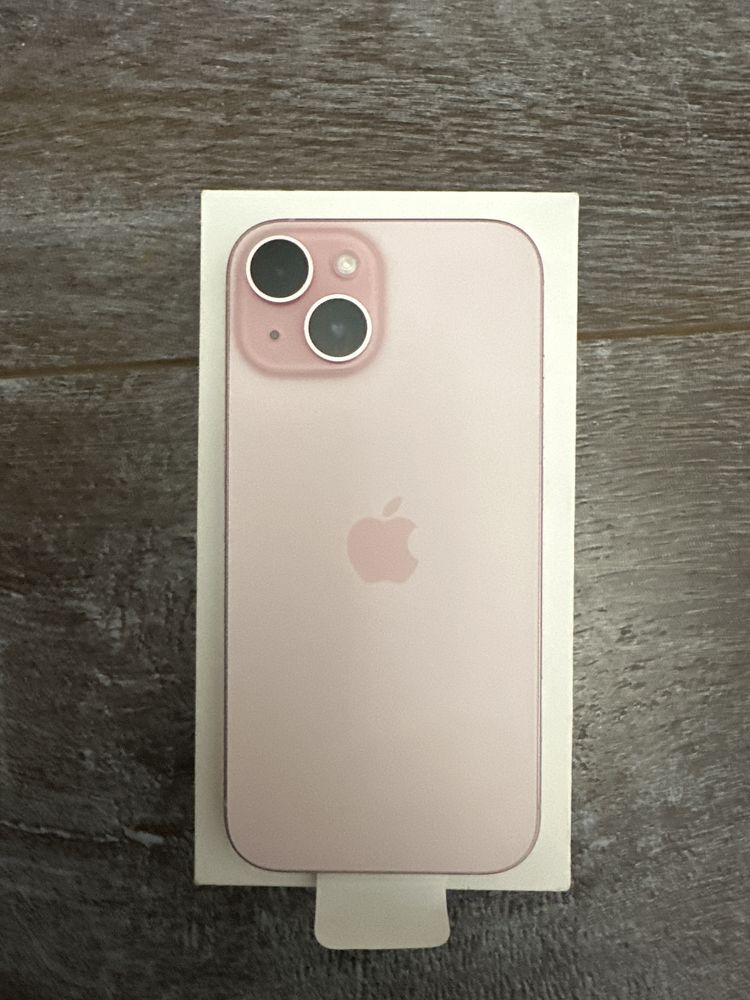 Iphone 15 128gb розовый