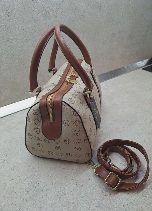 дамска чанта нова цилиндрична