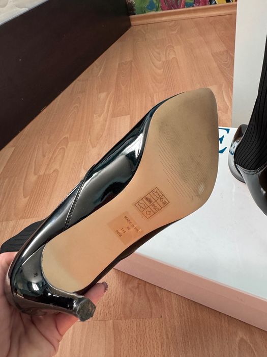 Guess- дамски ботуши, нови!