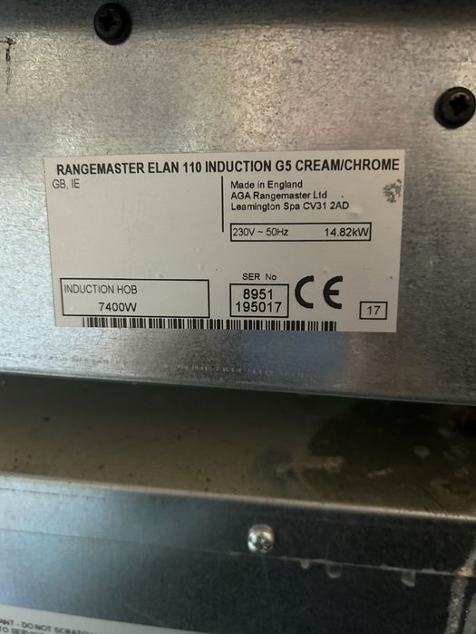 Aragaz RangeMaster cu inductie