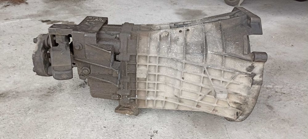 Cutie viteze 5+1 trepte Ford Transit 2.4 Euro 4, YCIR 7K400 AE