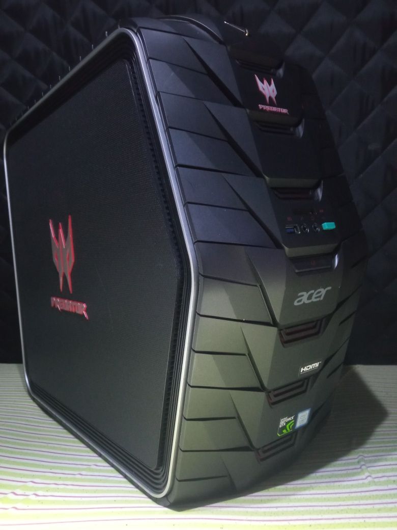 PREDATOR  ACER  I7 7700k 4.20GHz