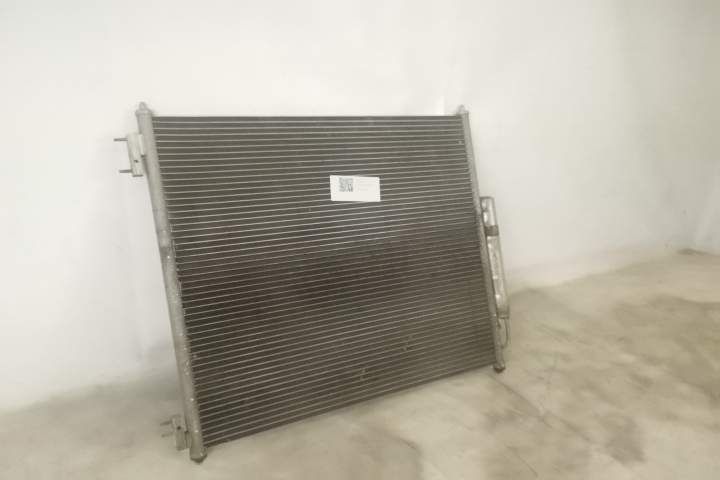 Радиатор за климатик Оригинален В добро състояние 3.0 ДИЗЕЛ Ленд Роувъ