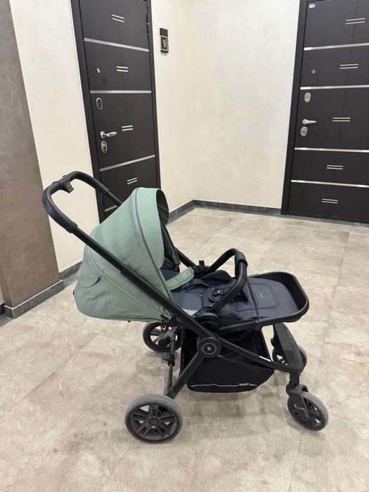 Детская коляска фирмы Rant