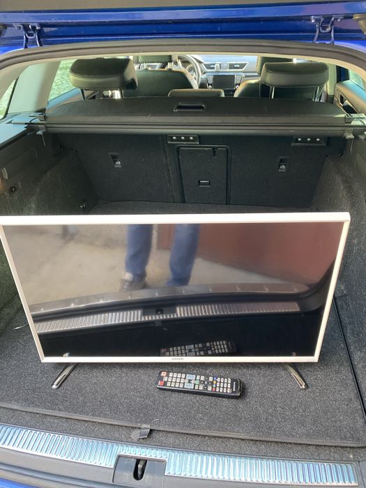 Телевизор LED Samsung 40“