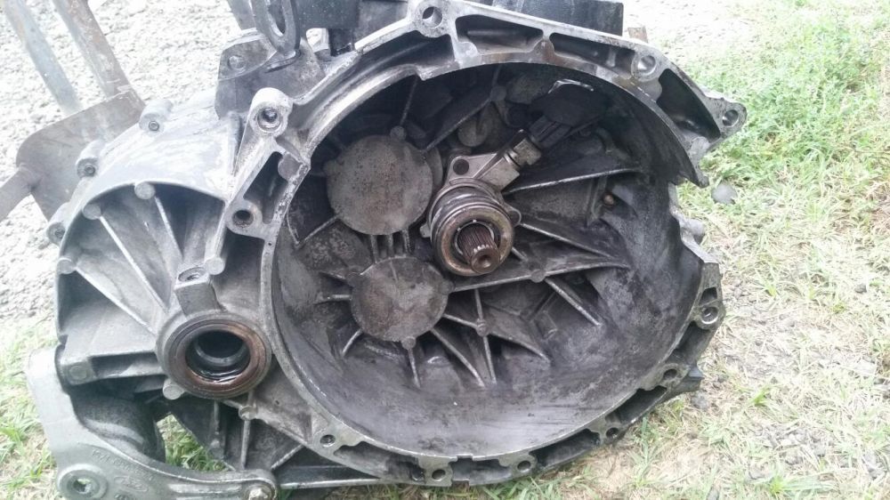 Cutie de viteze 6 +1trepte ford mondeo mk3,motor 2.0tdci an 2006