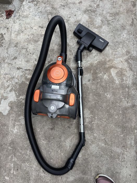 Прахосмукачка Solac -Enara