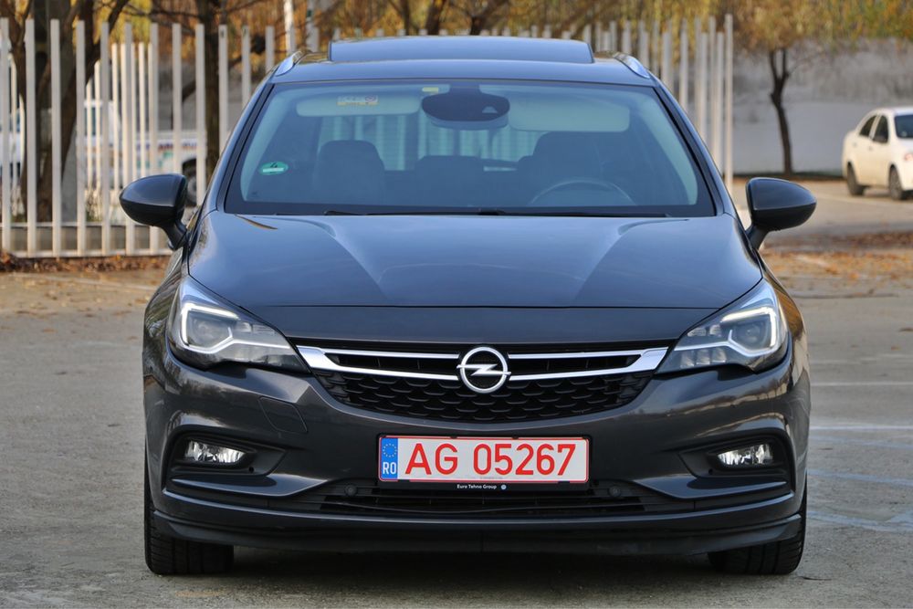 Opel Astra K / 1.6 CDTI / Euro 6 / Full Led / Memorii / Masaj / Trapa