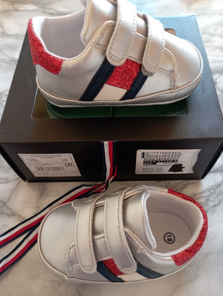 Обувки Tommy Hilfiger