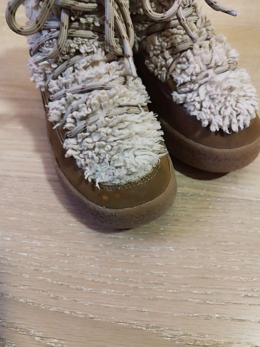 Боти Zara и Reserved